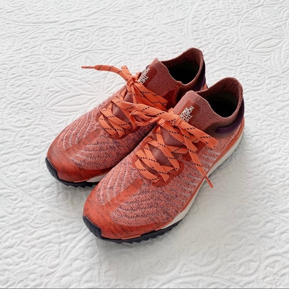 The‎ North Face Women's VECTIV Escape Knit Trail Running Shoes (Sz 6) - Picture 1 of 9